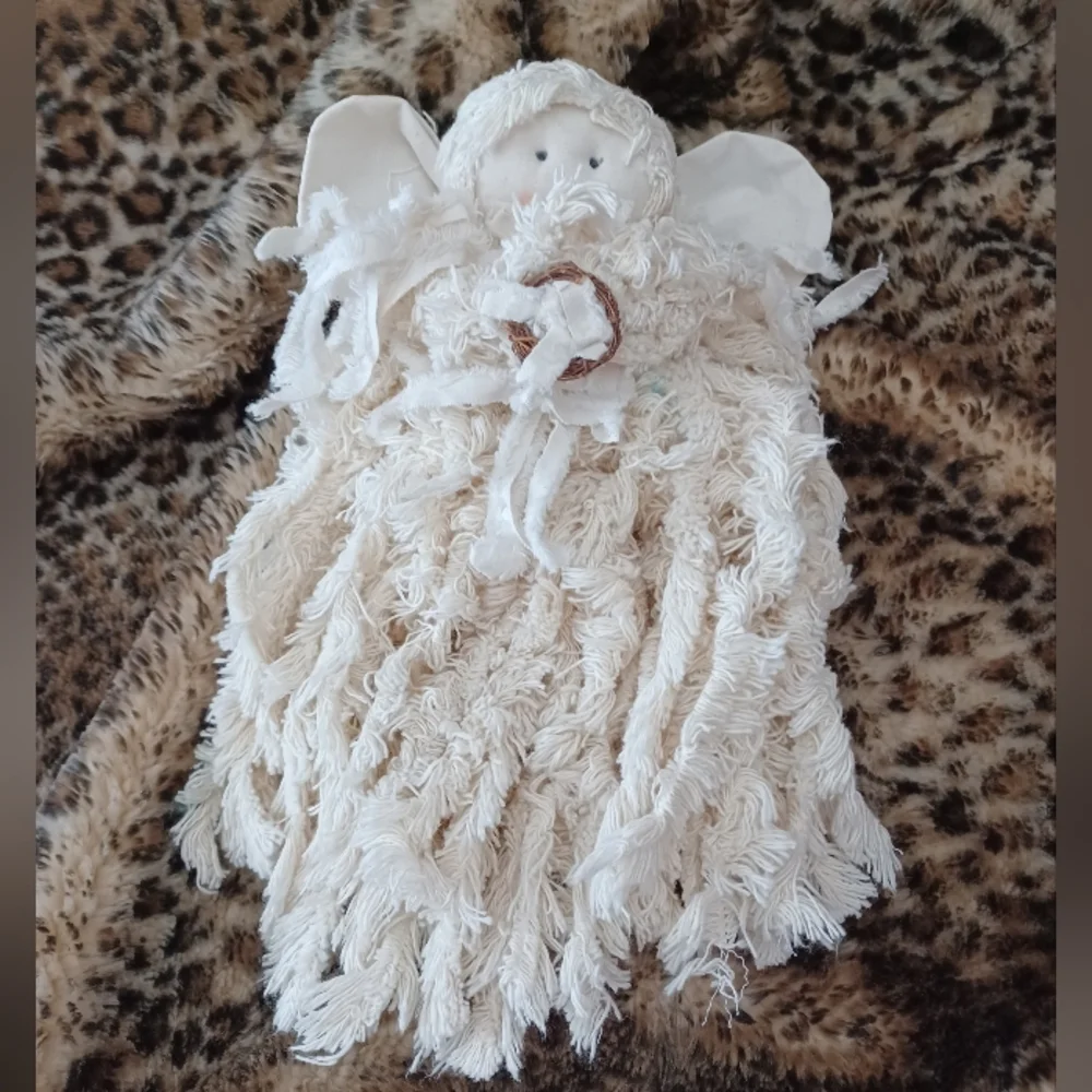 Angel Ragdoll - Picture 1 of 2